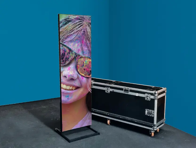 RollUp video Stand Exhibition.webp