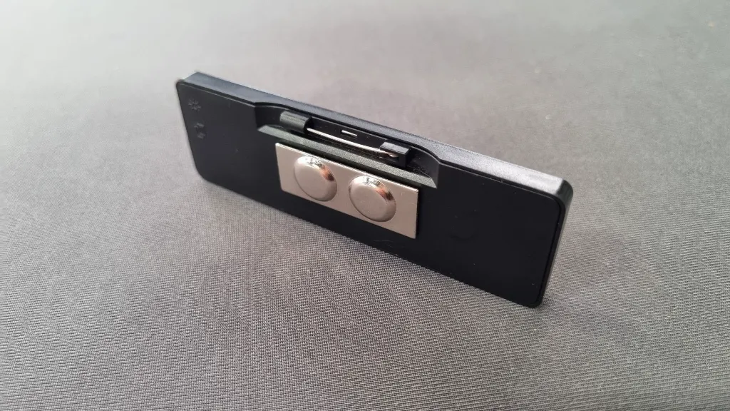 ledbadge backside.webp